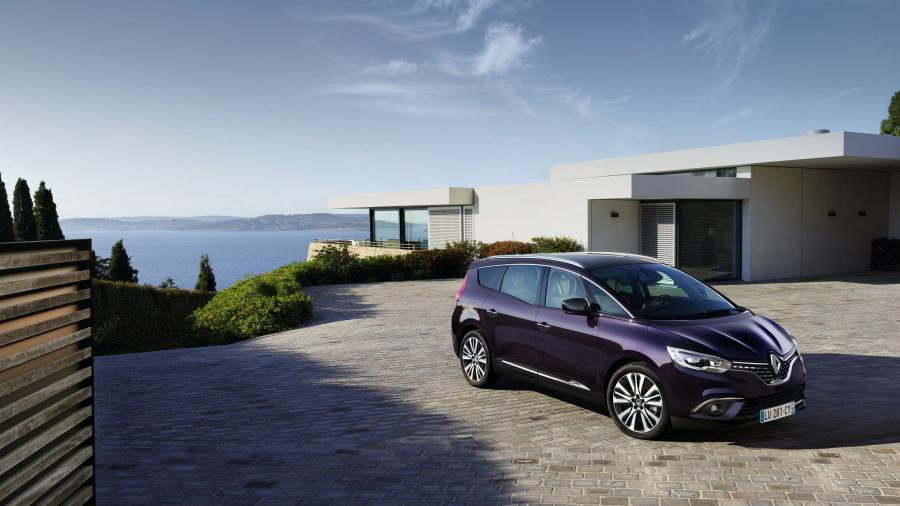  Renault Grand Scenic Initiale Paris 2017 года  (WW) (фото 10 из 12)